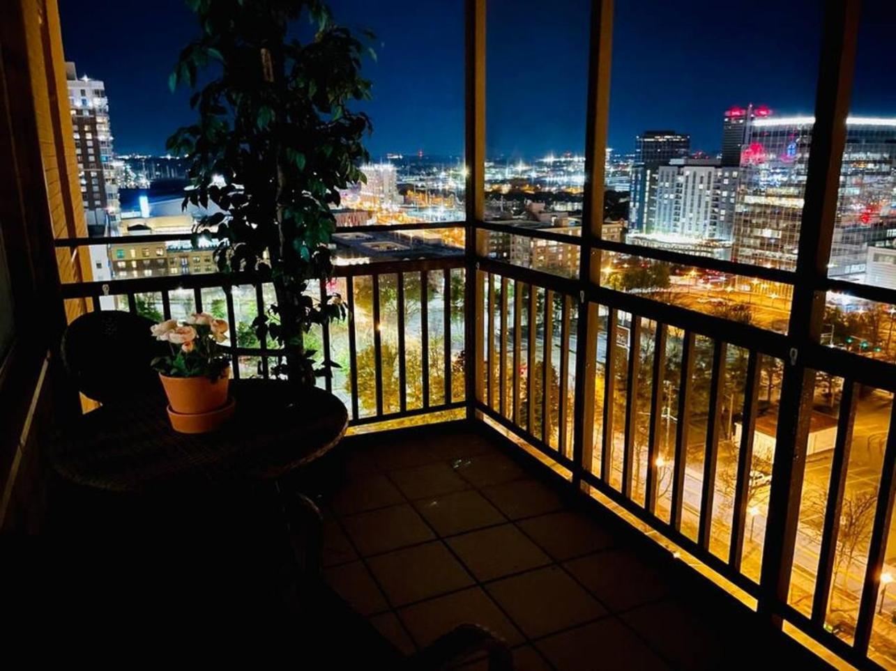 Stayatl High Rise Condo Downtown Atl With Views Atlanta Exteriér fotografie